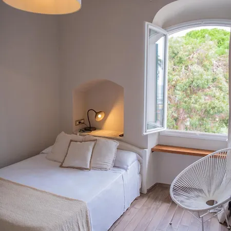 Fra Diavolo Otel 3*