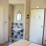 Fra Diavolo Hotel