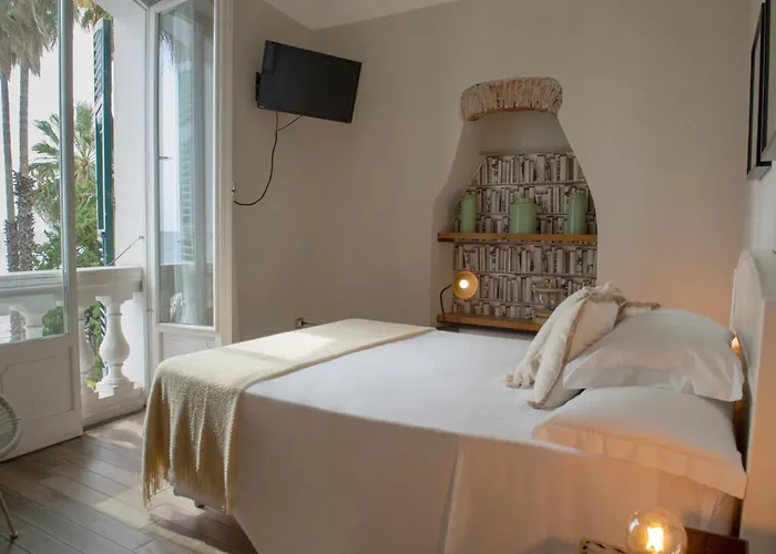 Fra Diavolo Hotel 3*